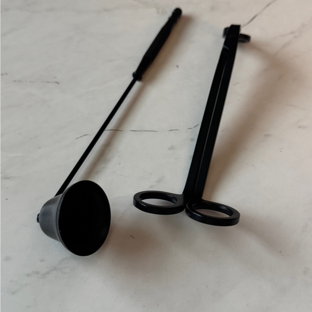 Black Wick Trimmer and Snuffer for Candle Care - Picture 2 of 3
